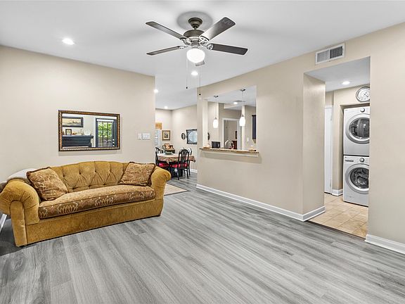 5th image of 8601 Park Ln APT 612