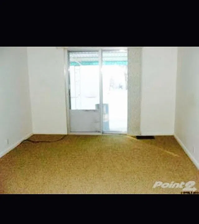 214 E Jeffers Dr