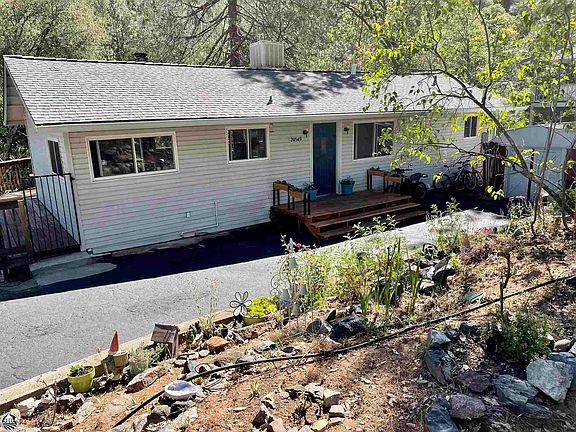 2nd image of 20549 Canyonview Dr
