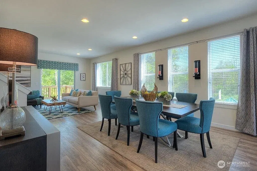 4 bed, $3,100 — Photo 3