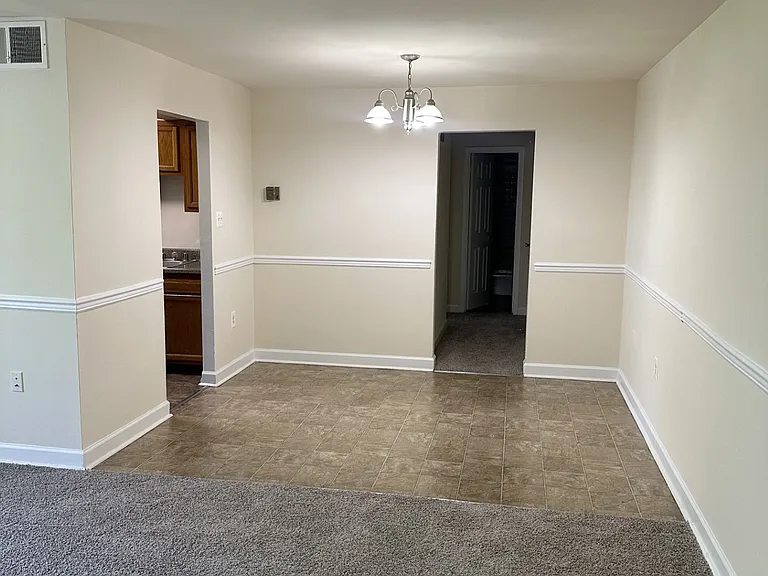 Highview Terrace — Photo 41