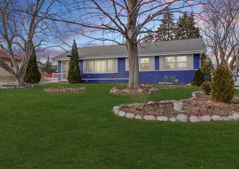 1st image of 5326 W Portage Ave
