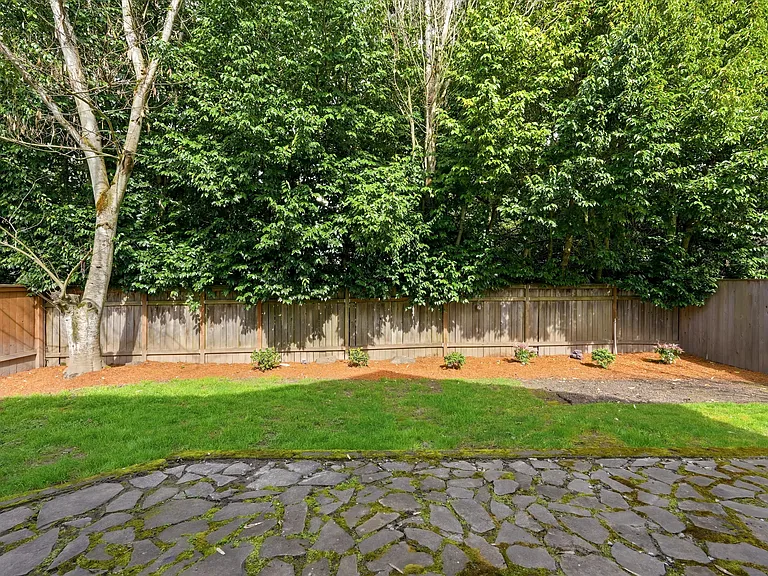 6959 NE Willowgrove St — Photo 36