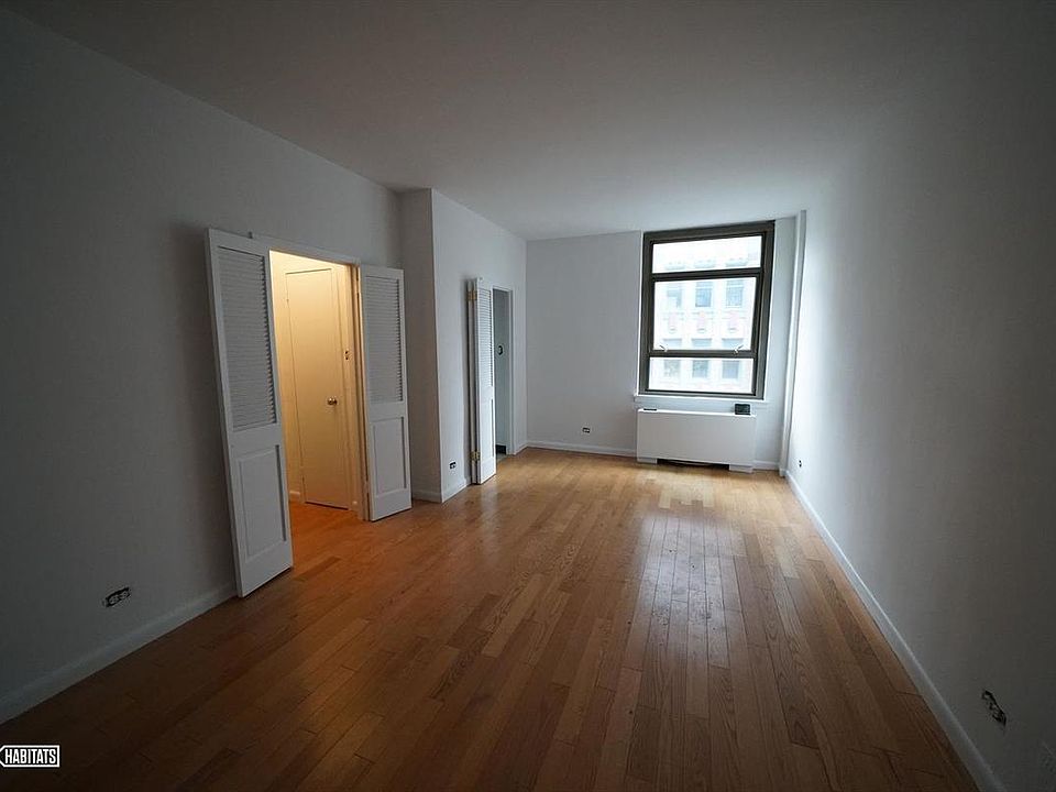 1st image of 4 Park Ave APT 5U