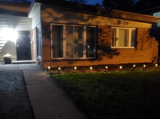 15543 Dobson Ave, Dolton, IL 60419