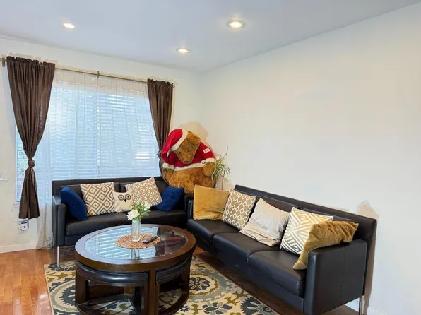 2701 Lone Bluff Way #18, San Jose, CA 95111