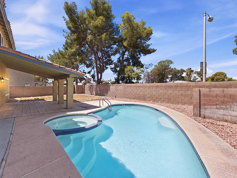 #GuardianRealty 275 Adorno Dr Henderson Home Rental Pool spa_07242026
