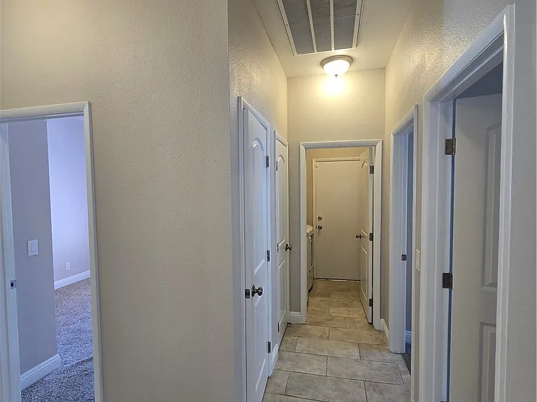 2809 Albrook Cir — Photo 21