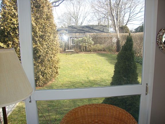 4th image of 22 Henry St