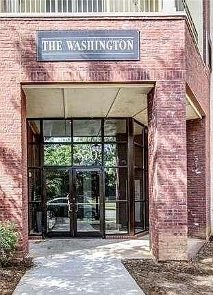 1st image of 870 Mayson Turner Rd #1103