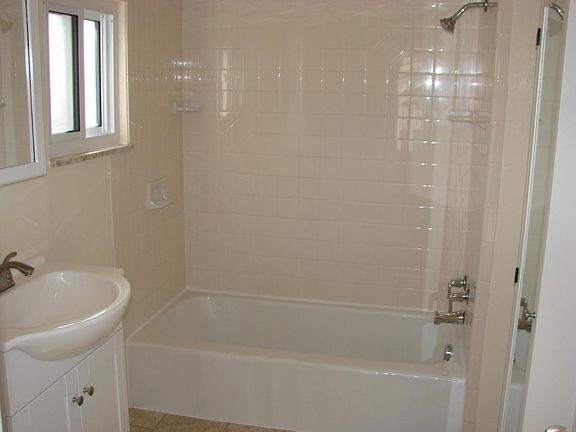 3rd image of 2891 Hickory St