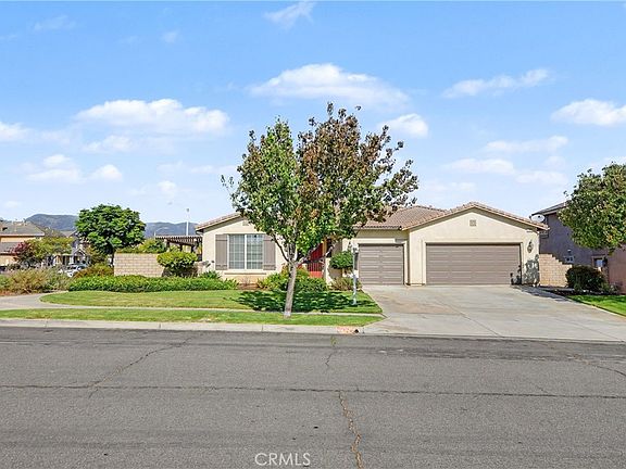 2nd image of 2426 Mary Clare St