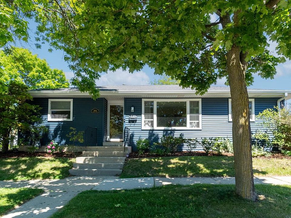 1st image of 4554 S Vermont AVENUE