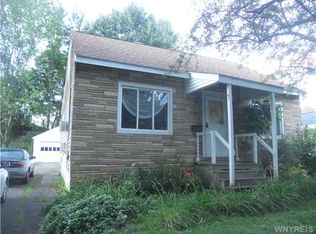 136 Dawson Dr, Gowanda, NY 14070