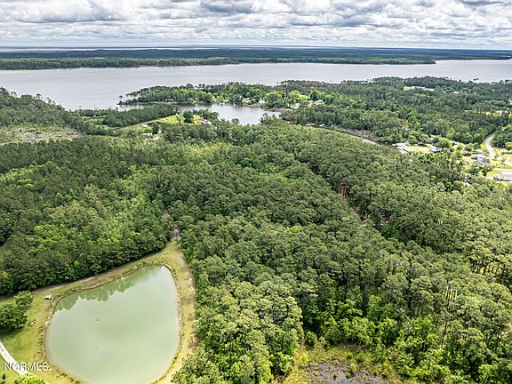 5th image of 145 Martin Creek Dr