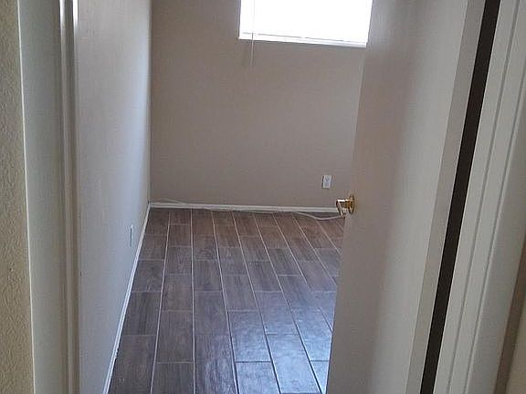 5th image of 3732 Lanai Ave