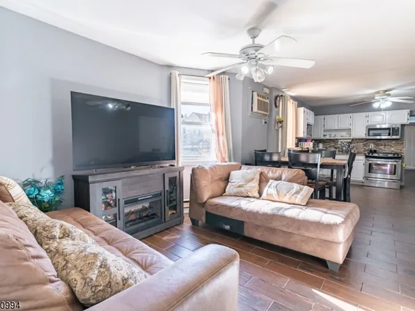 600 N 6Th St #3B, Newark City, NJ 07107