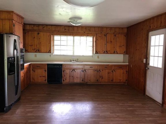 2nd image of 307 N 58th Ave