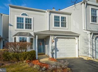 54 Skyview Way, Newtown, PA 18940