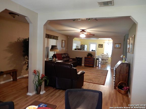 3rd image of 133 Katie Ct
