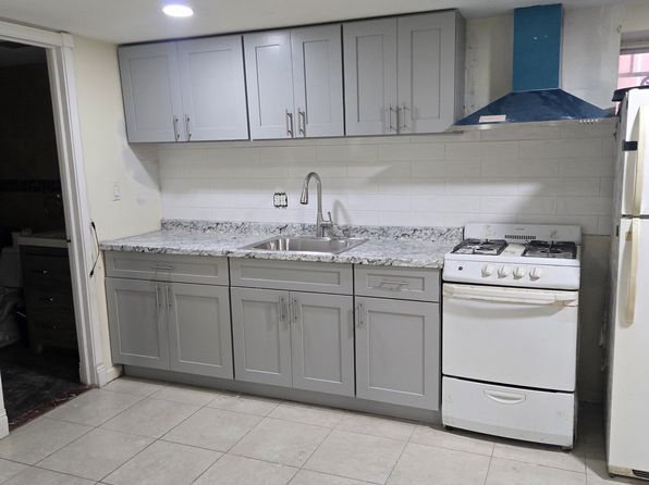 8114 251st St FLOOR BASEMENT