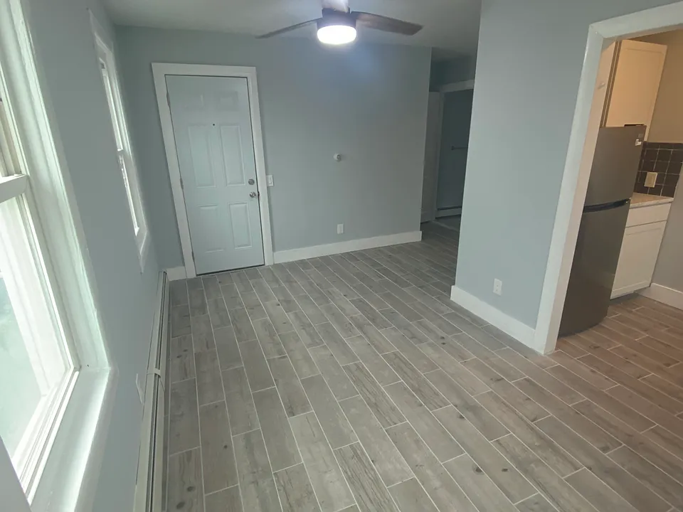 119 Wesleyan Ave #2F