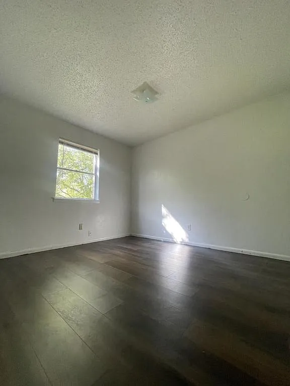 1208 Urbantke Court #6 — Photo 4