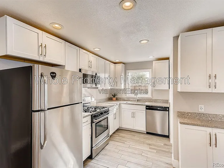 1764 Oswego St — Photo 5