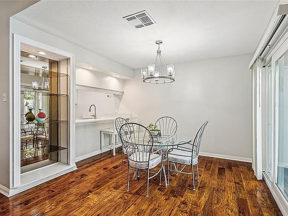 3rd image of 100 E Brighton Ct #276
