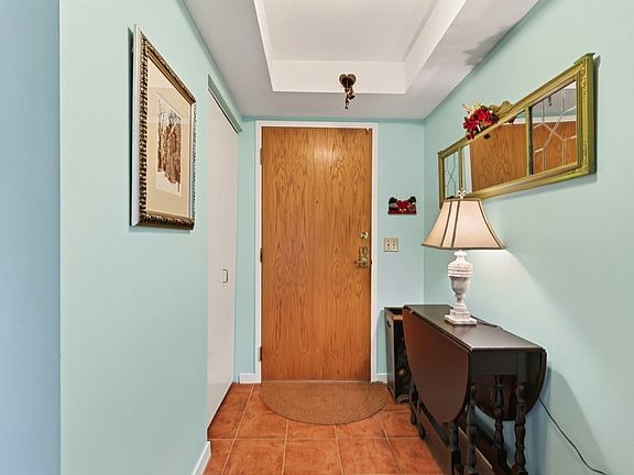 4th image of 1 Seal Harbor Rd APT 615