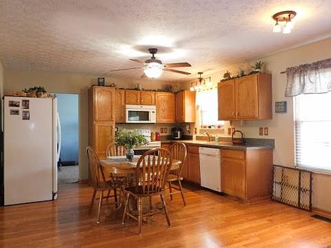 5th image of 750 Saint Deans Ct