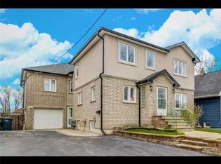 1078 Sawyer Ave, Mississauga, ON L5E1K7
