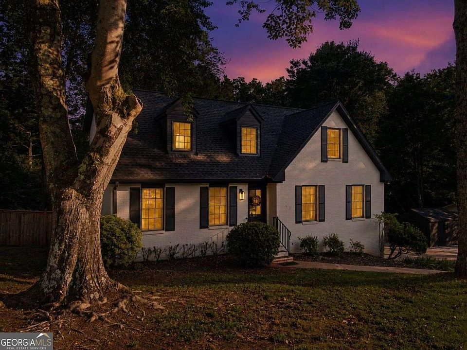 1st image of 1465 Dallas Cir SW