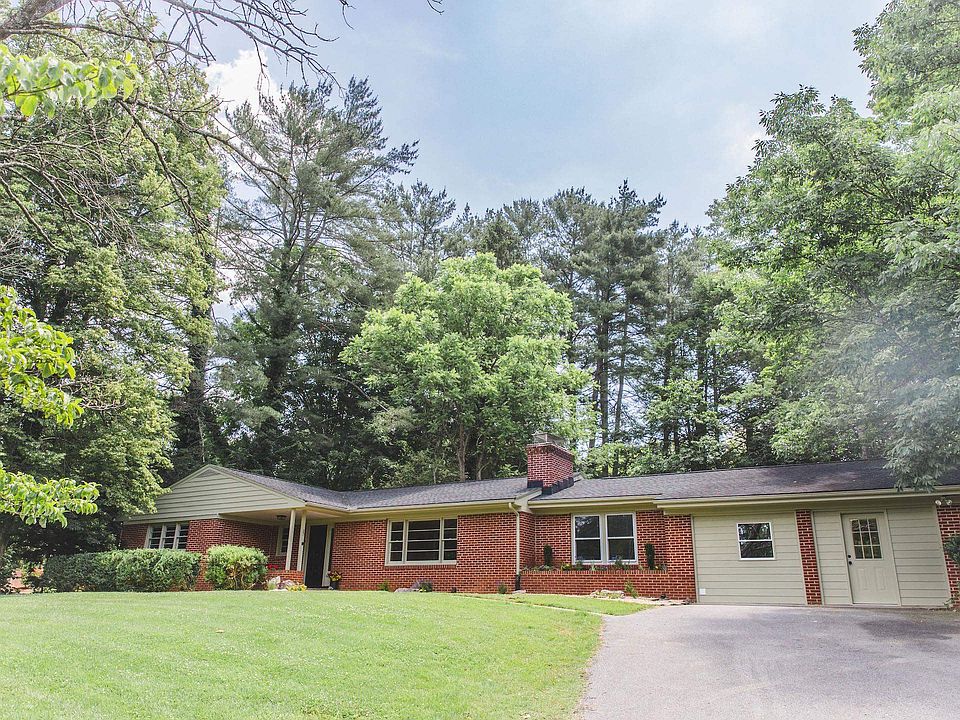 1st image of 27 Little Cedar Ln