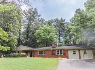 27 Little Cedar Ln, Lexington, VA 24450