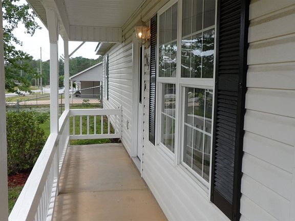 2nd image of 195 Hardwood Hills Dr