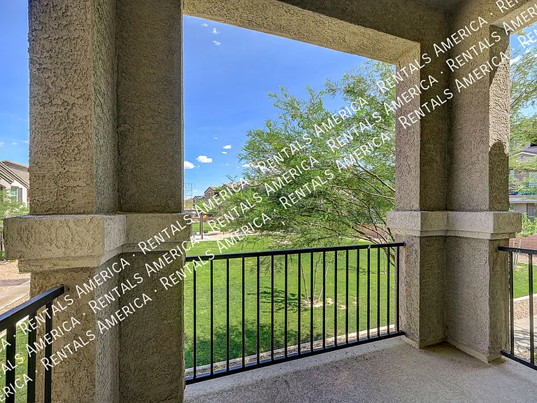 650 Vetiver Ln — Photo 14