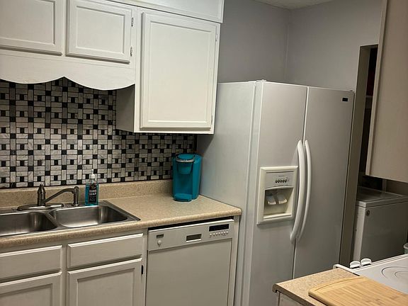 5th image of 8370 Carl Dean St APT 110