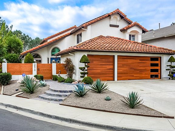 2nd image of 3970 Saint Agnes Ct