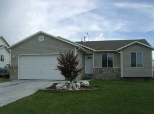 484 E 740 N, Tooele, UT 84074