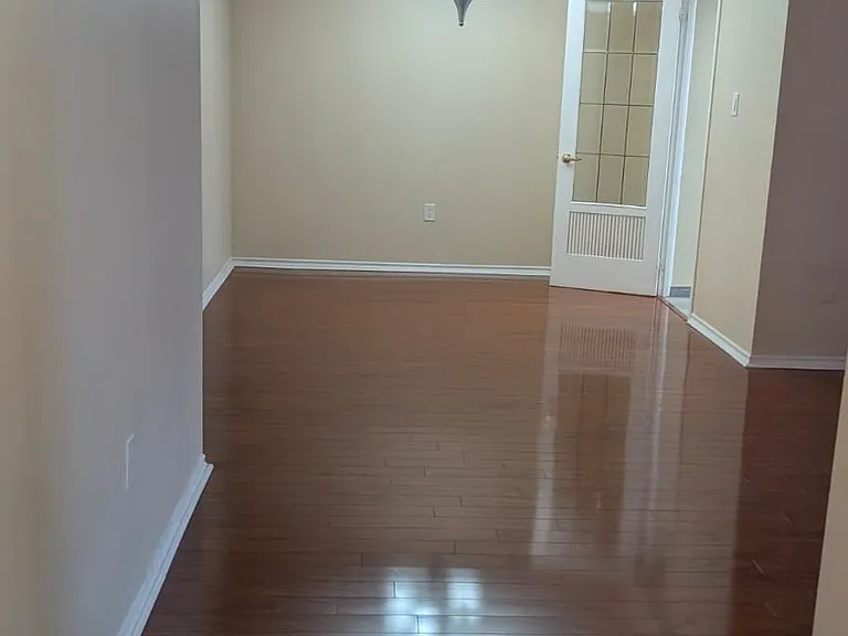 20 Cherrytree Dr #505 — Photo 11