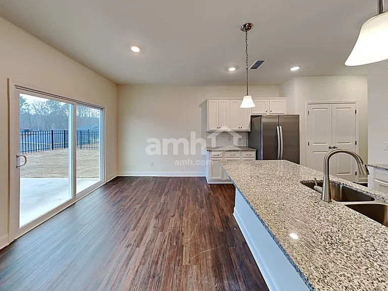 825 Headland Way — Photo 7