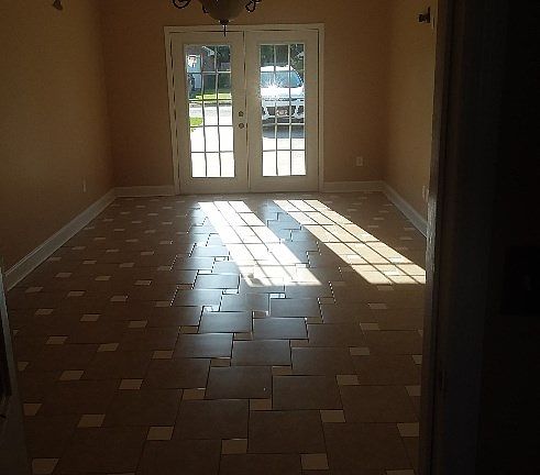 5th image of 2159 Walberg Dr