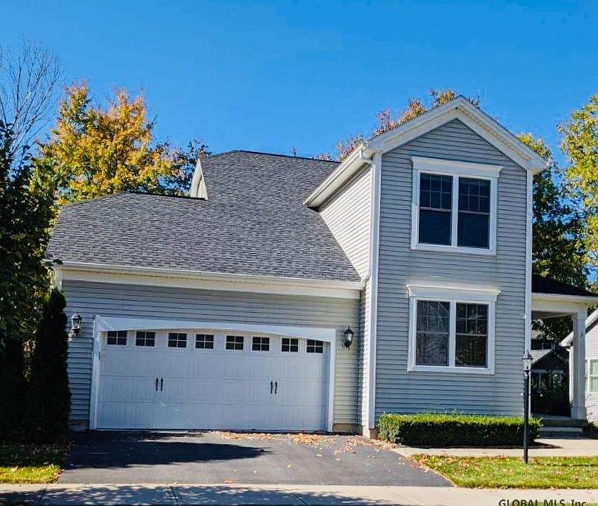 1st image of 3 Maria Ln
