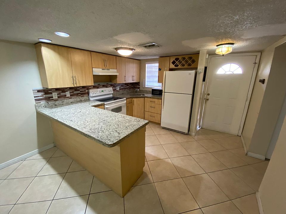 1st image of 5525 W 26th Ct APT 106