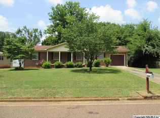 2018 Laverne Dr NW, Huntsville, AL 35810