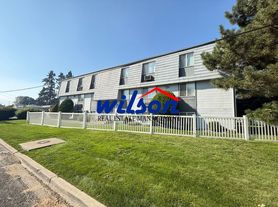 1502 S 10th Ave, 1