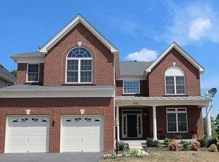 25366 Justice Dr, Chantilly, VA 20152