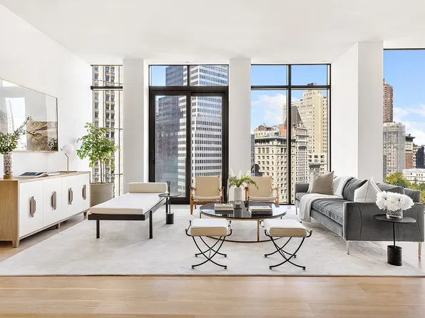 33 Park Row APT 16A, New York, NY 10038