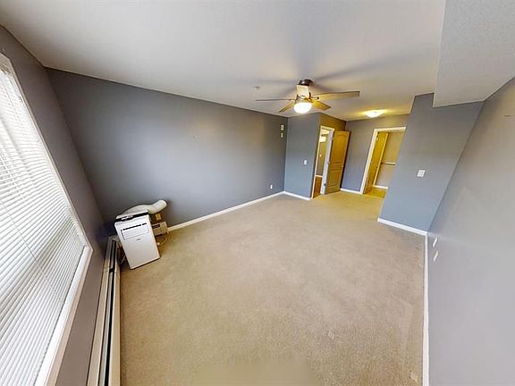 4th image of 9124 96th Ave #208